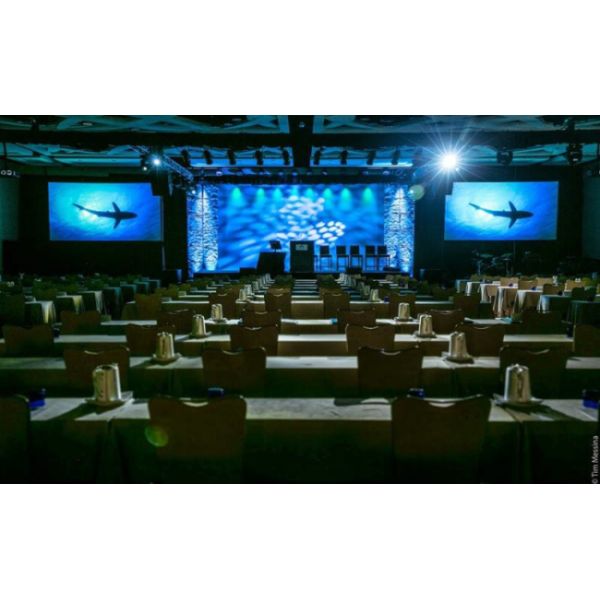 Indoor 1000Nits 2.6mm LED Stage Backdrop Screen , High Resolution Led Display