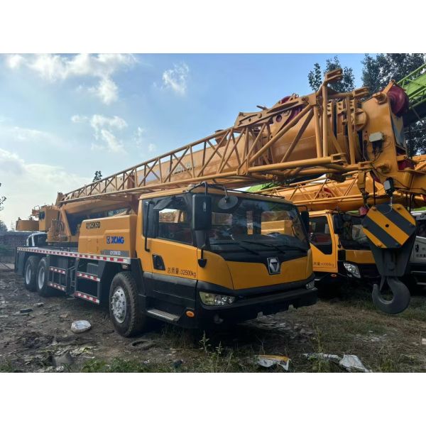 High Quality Crane From China , Second-hand XCMG QY25K5D Crane
