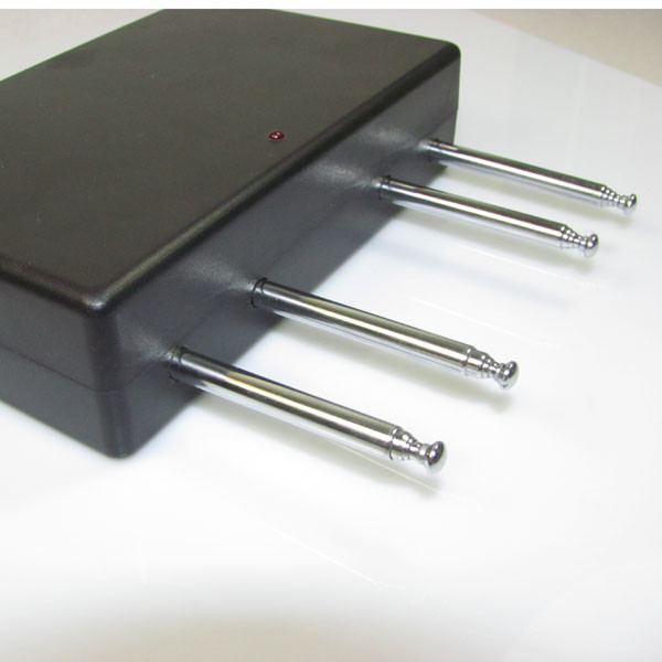 Handheld Quad Band Jammer , Rf Frequency Jammer 310MHz 315MHz 390MHz 433MHz