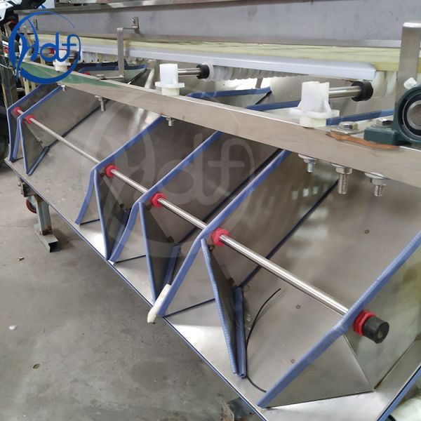 Automatic Apple Grading Equipment , Orange Strawberry Fruit Sorting Machine