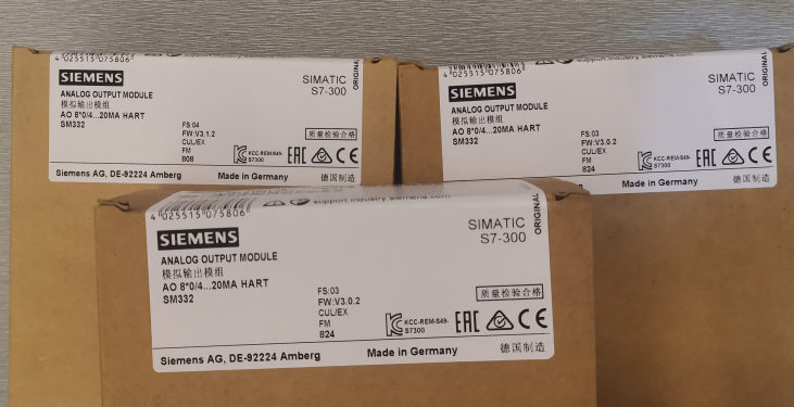 6ES7332-8TF01-0AB0 Siemens PLC Analog Output Module 8 Outputs 16 Bit 24 VDC 350 MA 6W