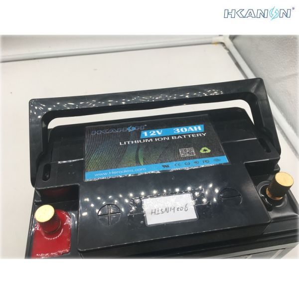 Deep Cycle 12V Rechargeable Battery Pack , Lithium Li Ion LiFePO4 Battery Power Bank 30Ah