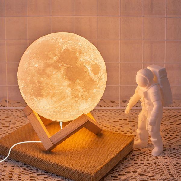 5V 1A Moon Night Light , 3500K Color Changing Moon Lamp Dimmable