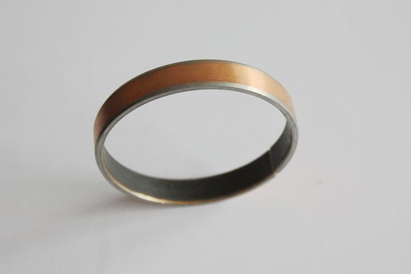 Oil impregnated bronze bushing SAE841 sintered bronze bushing with Density 6.0-6.8 g/cm3