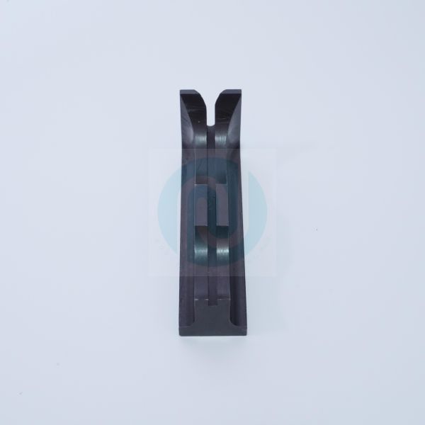 55515000 s-93-5/s5200 knife rear guide is a part of the GT5250