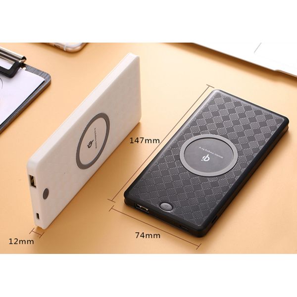 Portable Wireless Power Bank 6000 mAh Safety Circuit Protection With MCU Control