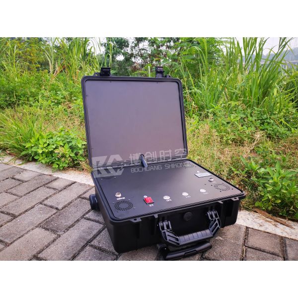 Trolley box style UAV drive off equipment 1500m automatic drive forced landing UAV jammer frequency can be customized