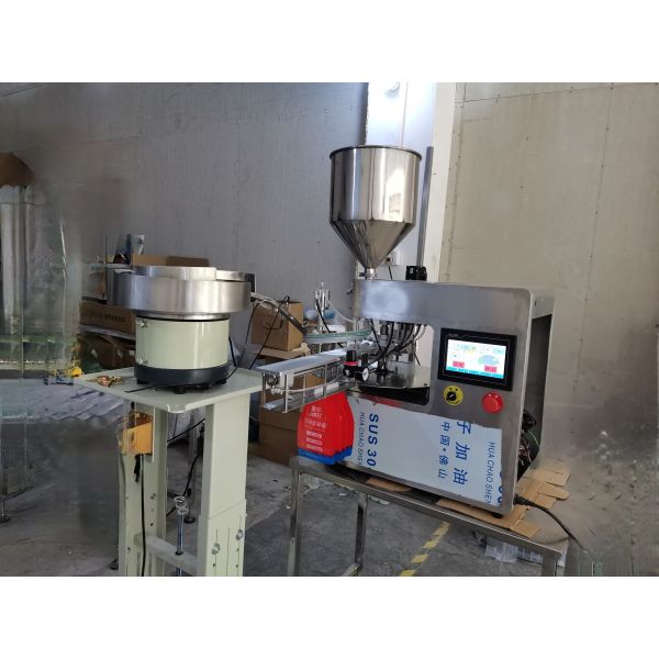 Compact Small Spout Bag Automatic Filling Machine Noise ≤85dB