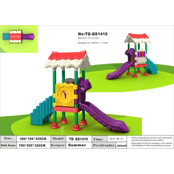 Backyard Rock Climbing Wall , LLDPE Plastic Climbing Gym Anti Corrosion