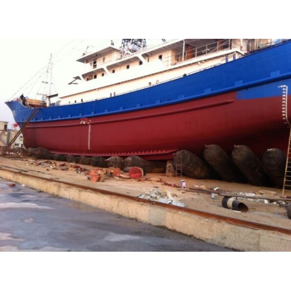 Landing Boat Lift Air Bags ISO 14409 Black Good Airtightness Marine Rubber Airbag