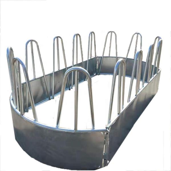 550mm High Livestock Handling Equipment , Diameter 1.8m Round Bale Hay Feeder