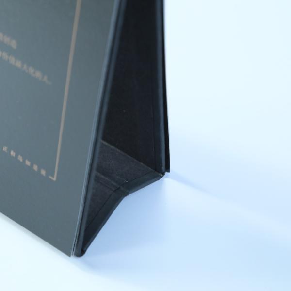 Beautiful Desk Wall Calendar Middle Size Black Inner Paper With 2 * 2 Spiral Binding