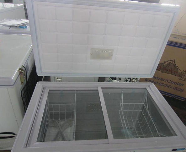 Chest Freezer 420L