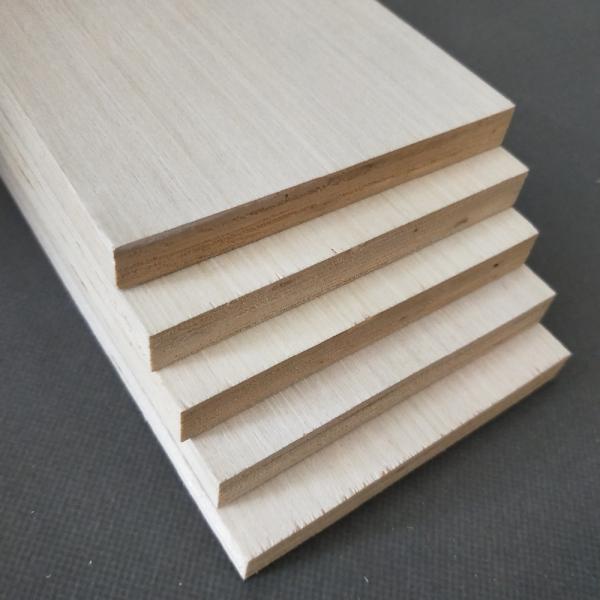 Finger Joint Board Pine Wood With Natural Color 300-2500m Length