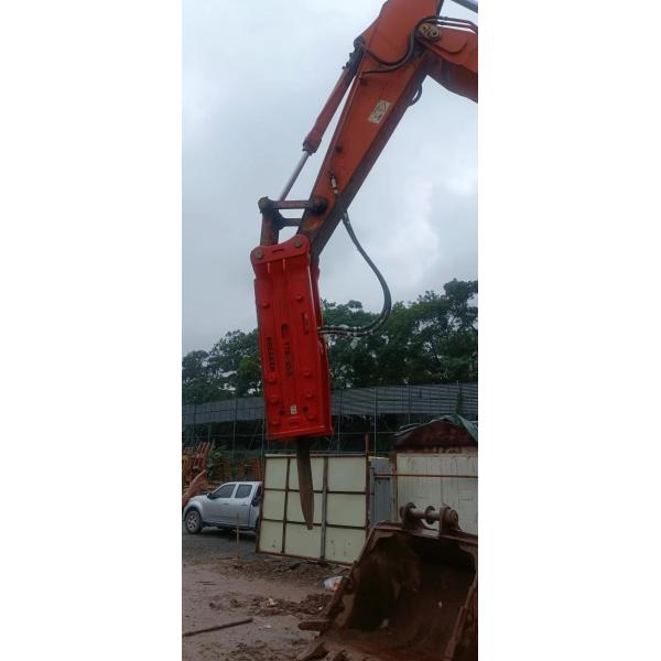 Top Type / Triangle Hydraulic Breaker Hammer YTB155 155 Chisel For Mining