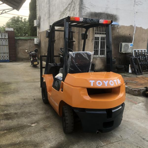 Durable Used Diesel Toyota Forklift 2.5 Ton For Warehousing And Manufacturing