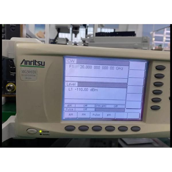 Low Phase Noise RF Microwave Signal Generator Anritsu MG3692A 2–20 GHz