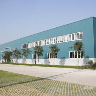 EPS Garage Warehouse Roof Structure 0.6mm 50mm Lightweight Bending