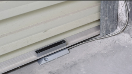 Wired Magnetic Door Switch , Magnetic Reed Switch For Metal Rolling Door