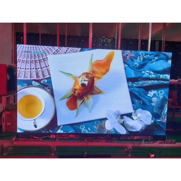 Small Pixel Pitch LED Display with CE/ROHS/FCC Standard and Die-cast Aluminum Cabinet Material