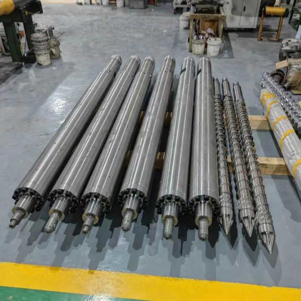 Easy To Operate 38CrMoAlA Injection Molding Barrel And Screw For Injection Machine