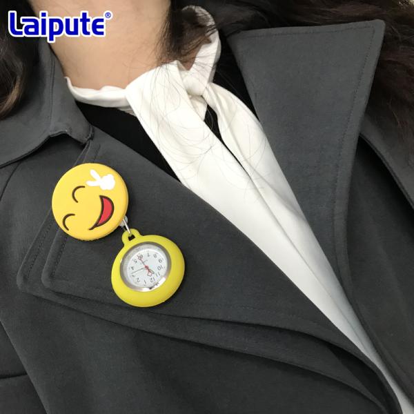 Silicone Strap 41mm Nurses Clip On Fob Watch Waterproof Retractable Nurse Watch