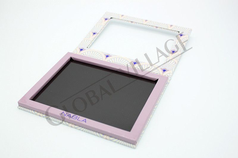 China Handwork Empty Foundation Palette Magnetic Makeup Palette Container wholesale