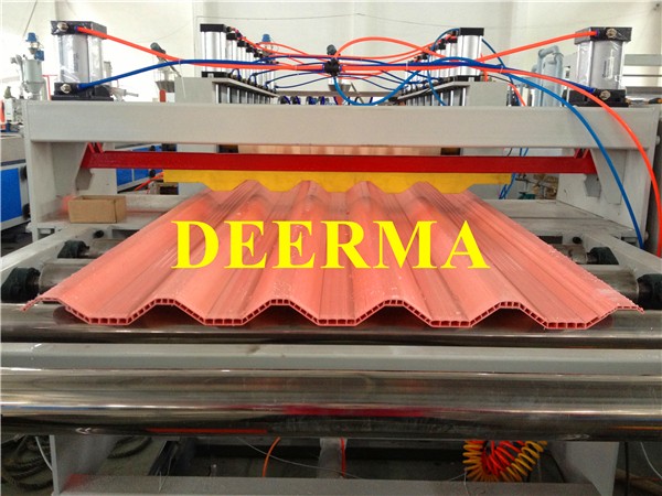 15kw Plastic Extrusion Machine 12mm - 50mm Garden Pipe Manufacturing Machine 38CrMoALA Screw