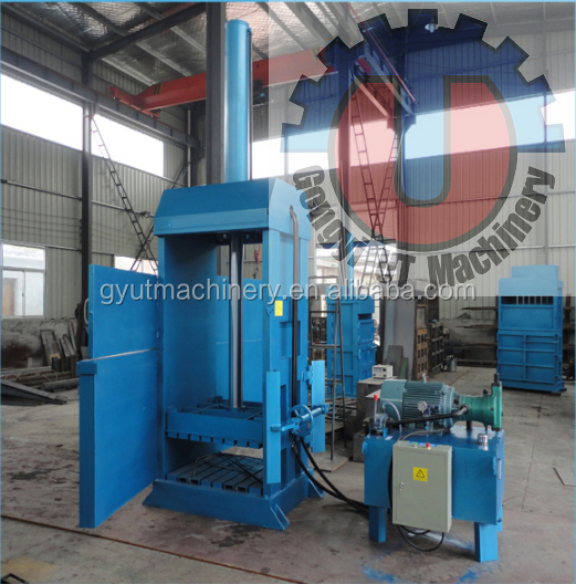 Wood Sawdust Hay Baler Bagging Machine Equipment with 80-120 Bales Capacity and PLC