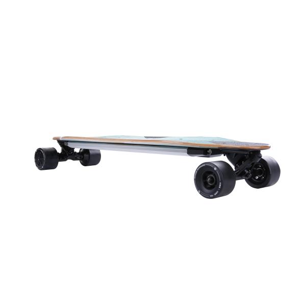Brushless Dual Hub Motor Electric Longboard Skateboard Easy To Control