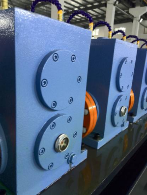 Carbon High Frequency Welded Pipe Mill Making Square Rectangular Tube