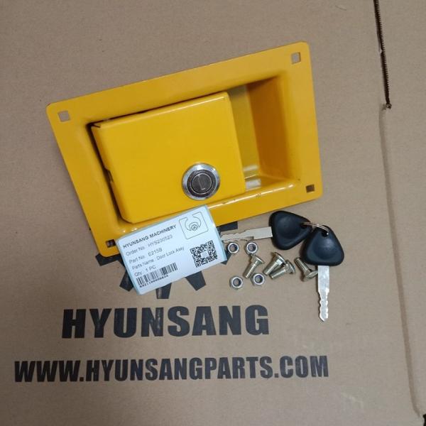 Excavator Parts Door Lock Assy YN51C01028P1 YT02C01232F1 For E215B