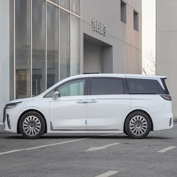 Voyah Dream Hybrid 2024 Electric Auto Car Left Hand Drive MPV Vehicle