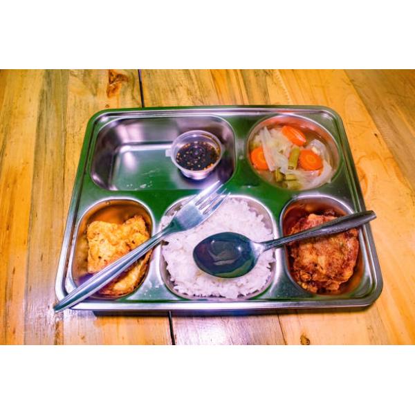 Tray with food