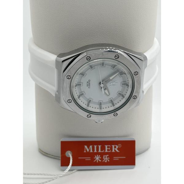 30 Meters Water Resistant Wrist Watches With Silicone Strap Chronograph Date Display