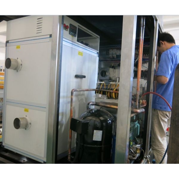 Simulate UV Xenon Lamp Temperature Combined Accelerated Weathering Test Machine Walk In Room