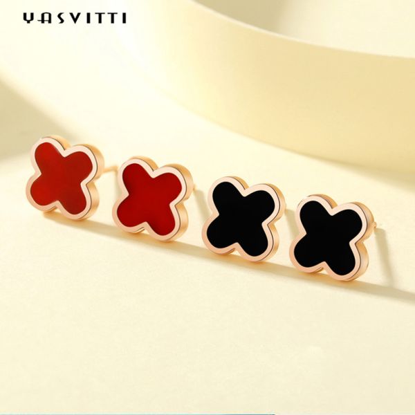 0.39in 2 Gram Black Clover Earrings 18k Plated Sterling Silver Hypoallergenic Studs