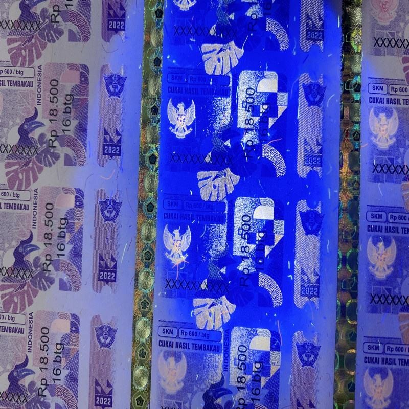 China Waterproof Custom QR Code Sticker Label Security Seal Stickers Polarizing wholesale