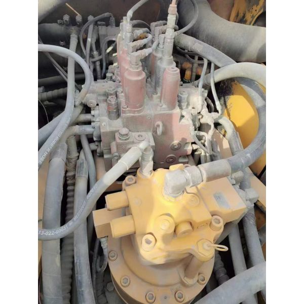 Hyundai Wheeled Excavator Available For A Good Price And In Great Condition