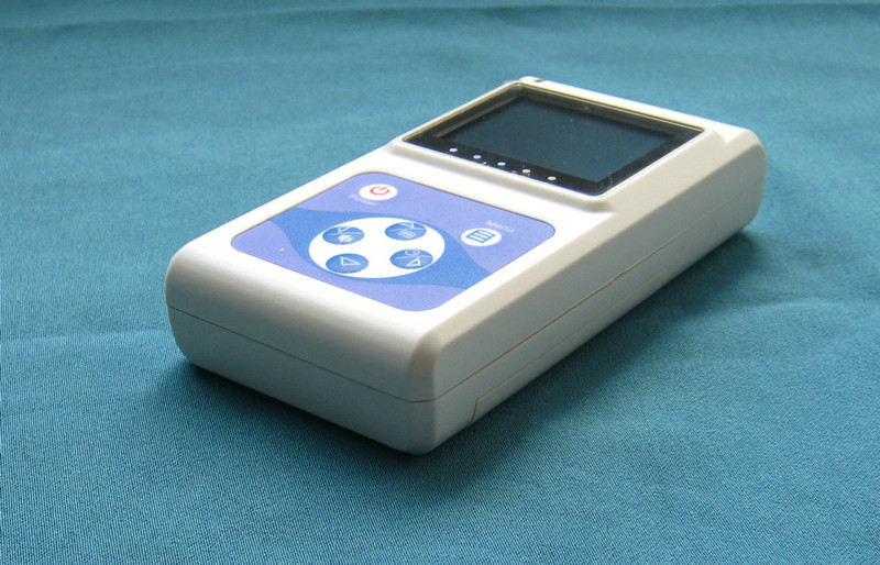 Touch Screen Digital Fingertip Pulse Oximeter , Handle Type