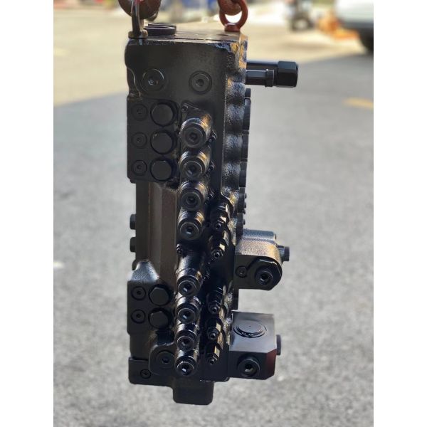 DH225-7 Excavator Control Valve , DH300-7 DH370-7 Daewoo Doosan Parts Valve