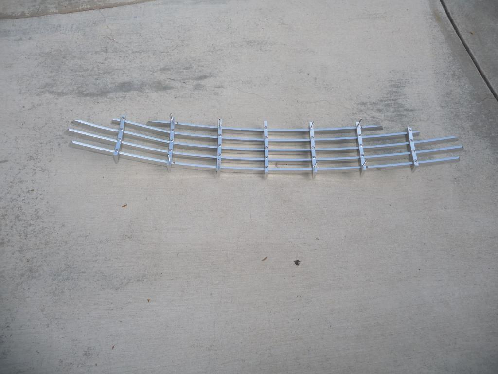 90*18*6 Radiator For 2010 Aston Martin Rapide Upper Front Grille Assy AD438A100AD