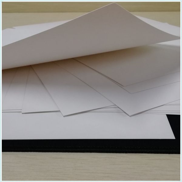 Digital Products Packaging C1s Paper Board Above 190G Compatible with Offset Printing