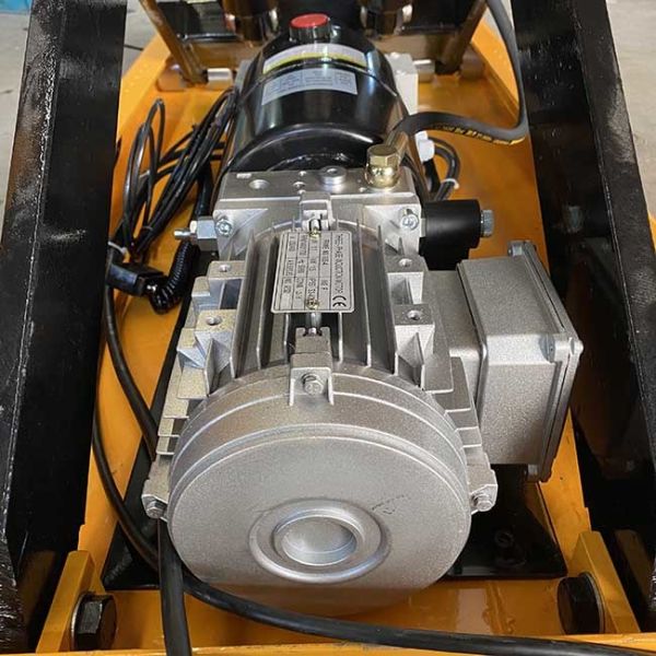 Max Height 70.08in Stationary Hydraulic Scissor Lift 2 Ton Double Scissors