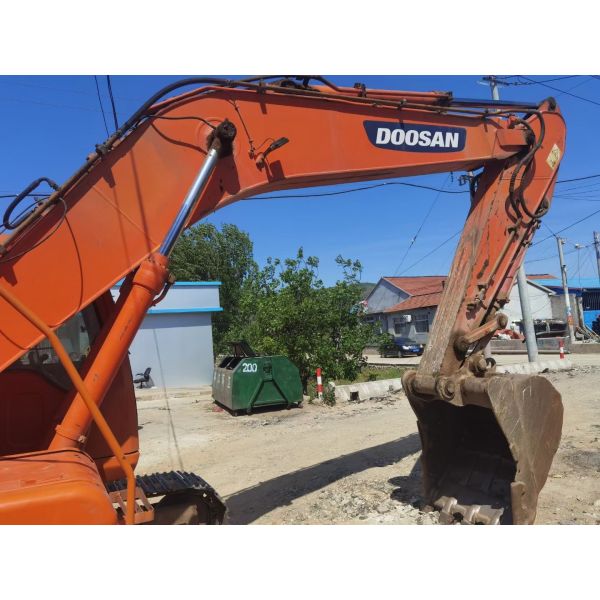 DH225LC - 7 Hydraulic Crawler Used Doosan Excavator Construction Machinery 22 Tons