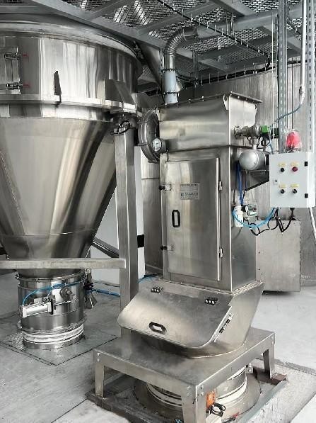 500KG/H Premix Production Line Farm Use Feed Mixer Poultry Feed Production Machine