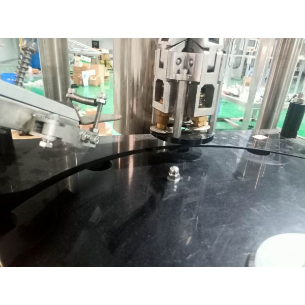 1.3KW Fully Automatic Can Seamer for Round Can Sealing Sealing Height 50-200mm Adjustable