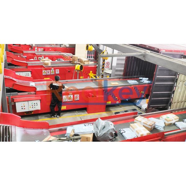 Bidirectional Telescopic Conveyor System High Durability Labor Reduction Time Savings