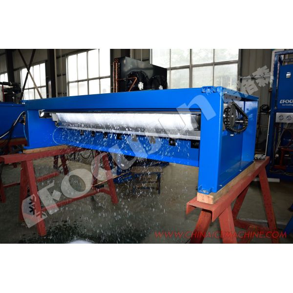4.5T Snow Falling Machine for Indoor Snow Park And Can Artificially Simulate Snowy Scenes