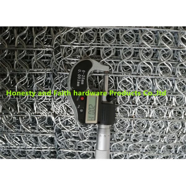 25.4mm X 67mm Hole Size Pipeline Reinforced Welded Wire Mesh For Gas & Oil Pipeline